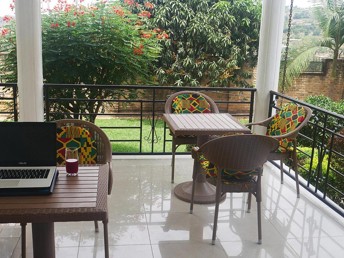 Villa Kikiriki Kigali Exterior photo